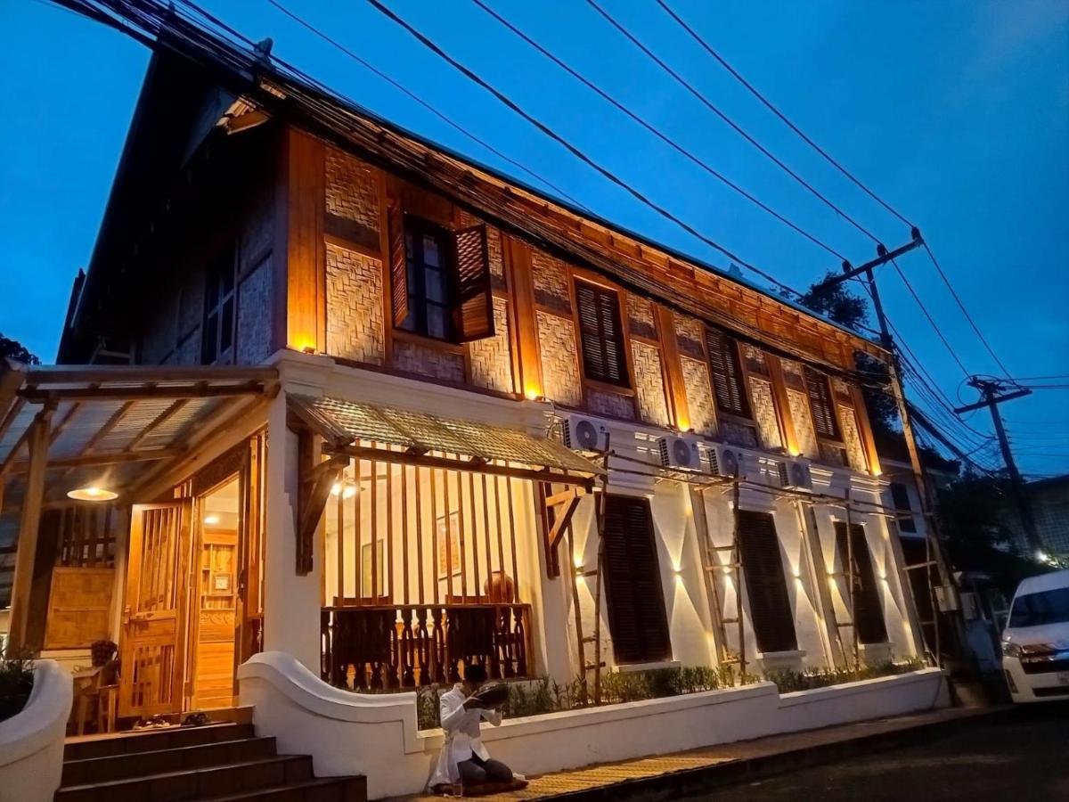 Luang Phasouk Hotel Луанг Прабанг Екстериор снимка