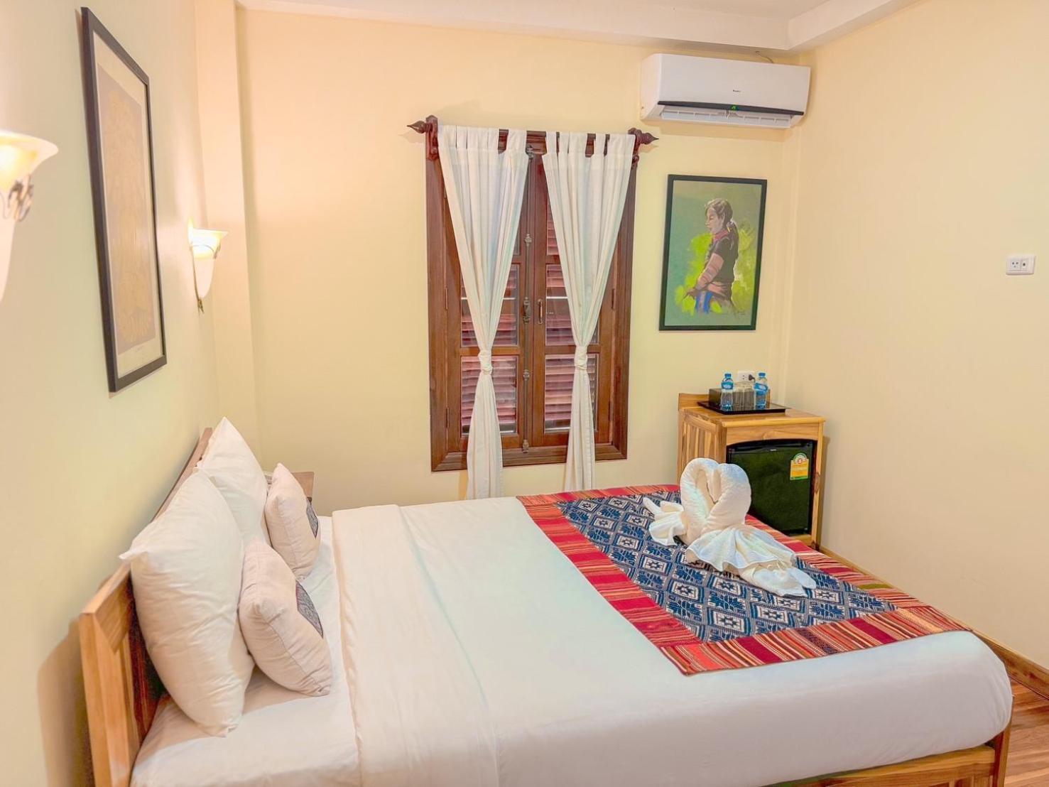 Luang Phasouk Hotel Луанг Прабанг Екстериор снимка