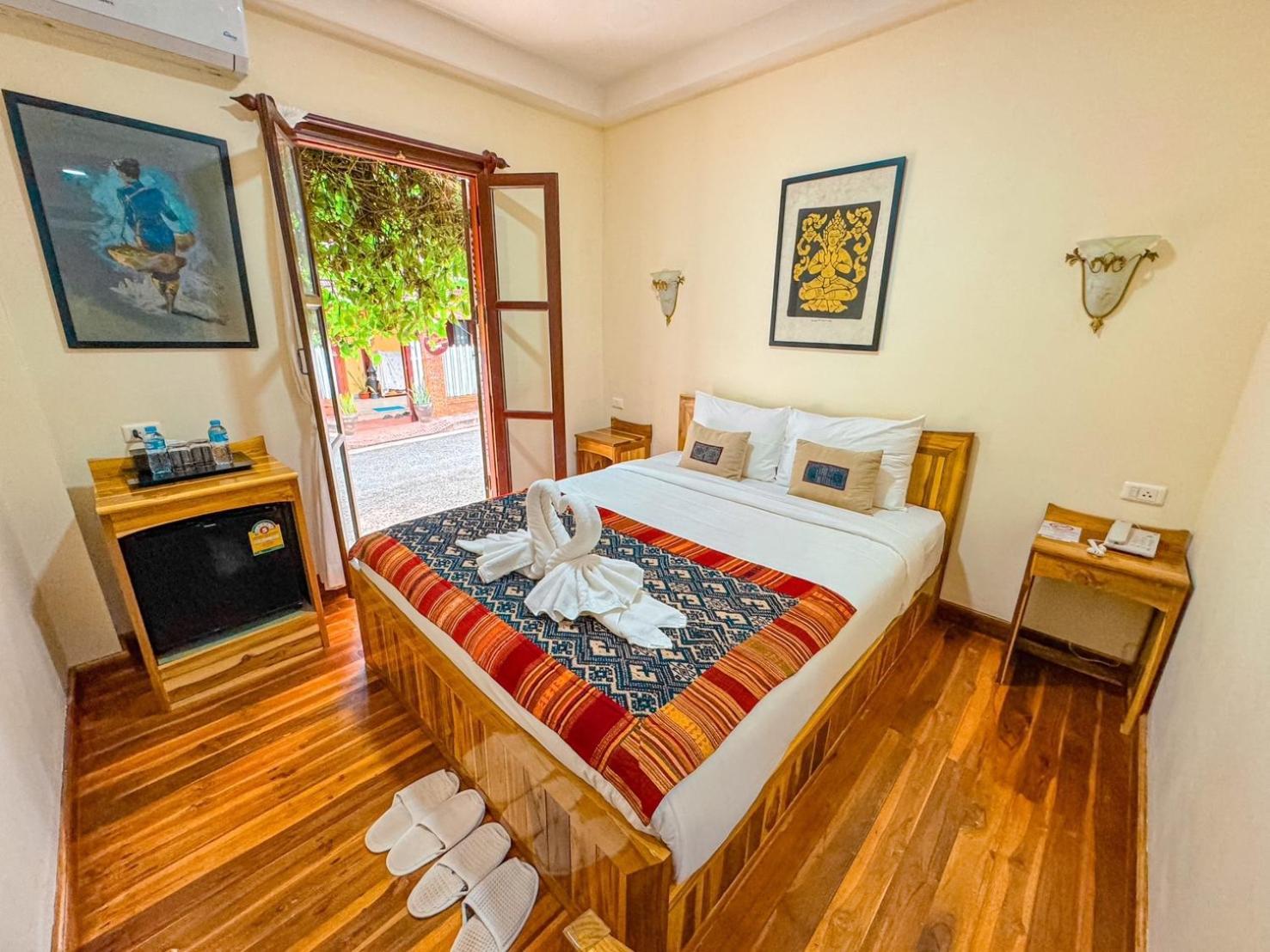 Luang Phasouk Hotel Луанг Прабанг Екстериор снимка
