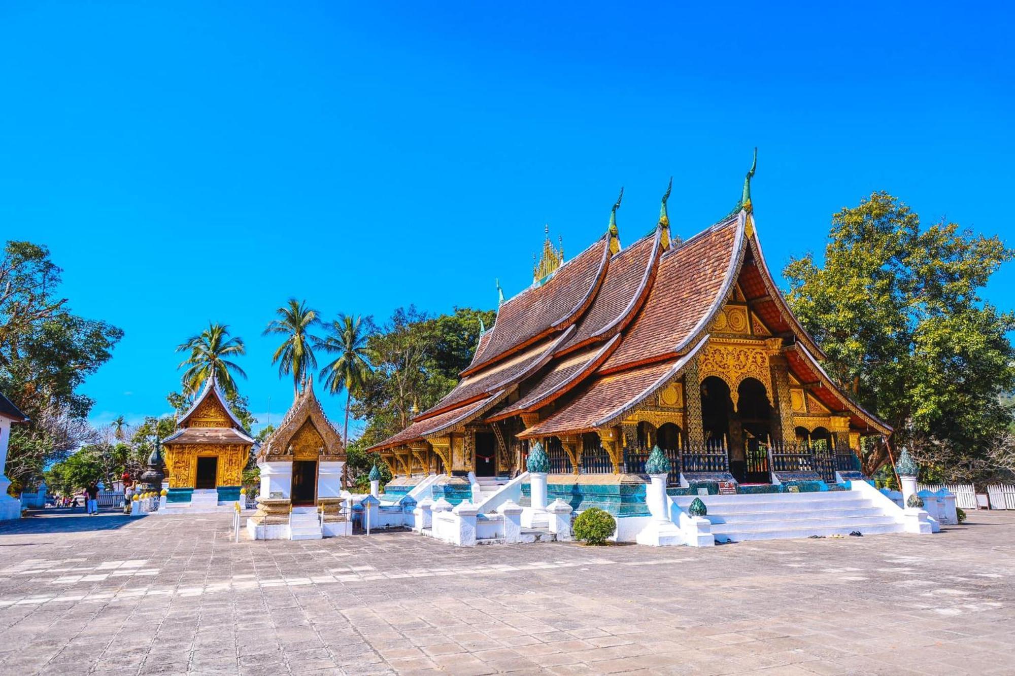 Luang Phasouk Hotel Луанг Прабанг Екстериор снимка
