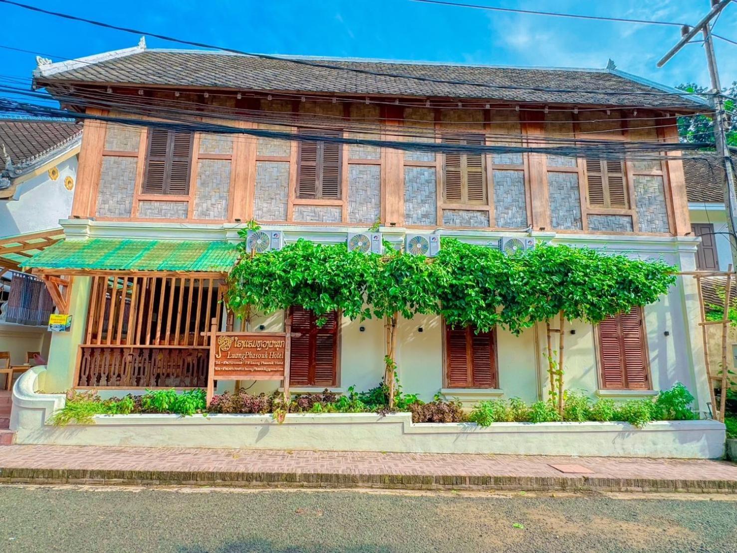 Luang Phasouk Hotel Луанг Прабанг Екстериор снимка